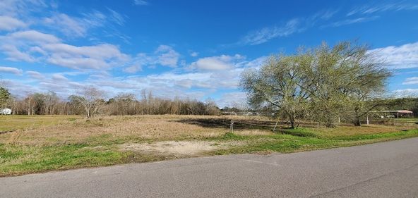 Keith Rd: 6000 Keith Rd, Beaumont, TX 77713